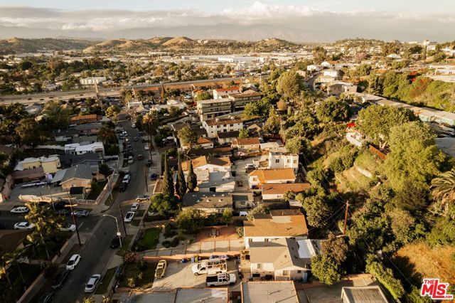 1140 N Evergreen Avenue, Los Angeles, CA 90033