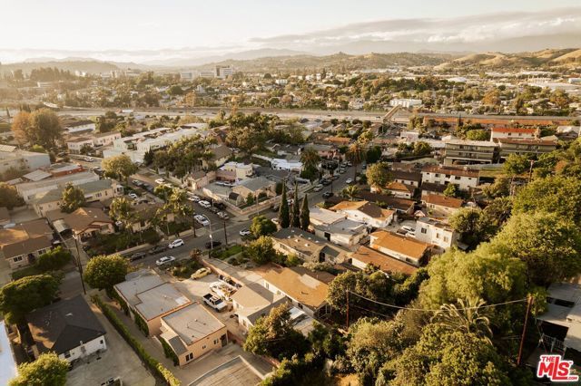 1140 N Evergreen Avenue, Los Angeles, CA 90033