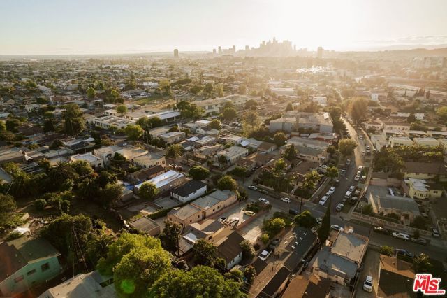 1140 N Evergreen Avenue, Los Angeles, CA 90033