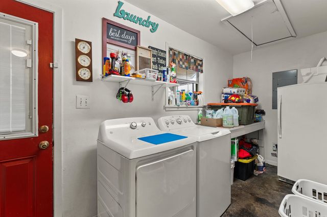 8550 New Hope Rd, Gilmer, TX 75645