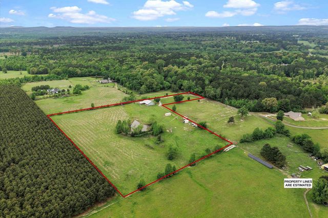 8550 New Hope Rd, Gilmer, TX 75645