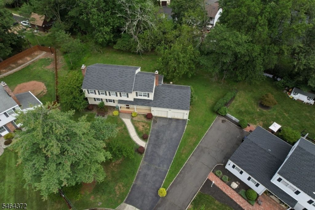 1846 Rangewood Ct, Plainfield City, NJ 07060 — photo 2