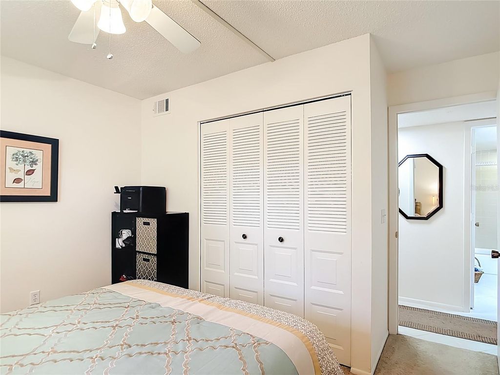 Image 26 of property listing at 1515 FORREST NELSON BOULEVARD J204, Port Charlotte, FL 33952