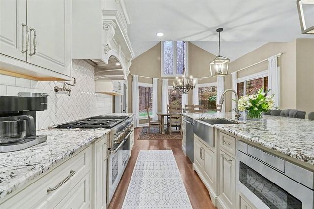 12960 Bucksport Drive, Roswell, GA 30075