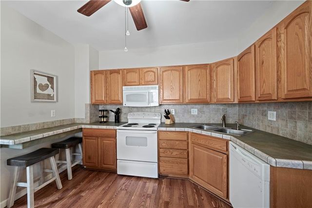 4409 Bell Street, Kansas City, MO 64111
