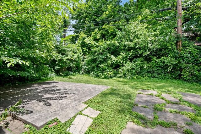 4409 Bell Street, Kansas City, MO 64111