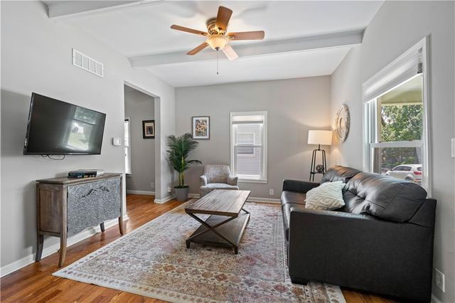 4409 Bell Street, Kansas City, MO 64111