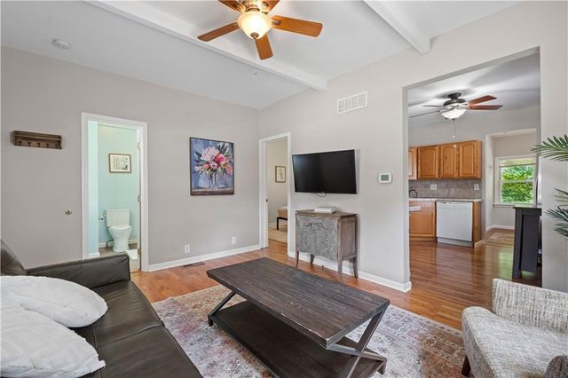 4409 Bell Street, Kansas City, MO 64111