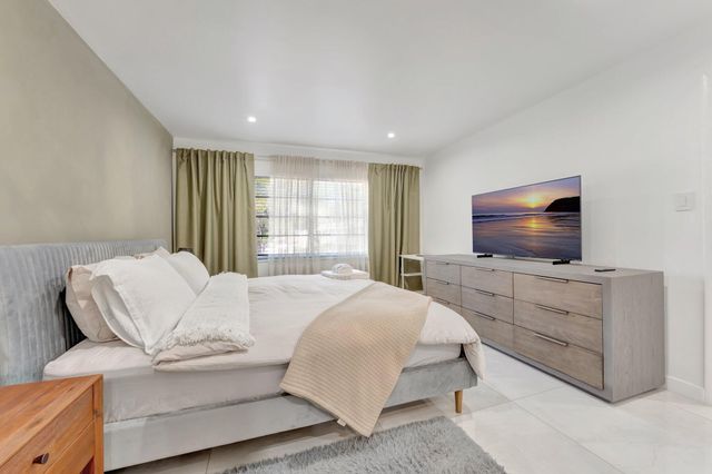 138 S Cypress Road 224, Pompano Beach, FL 33060