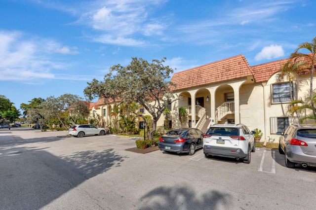 138 S Cypress Road 224, Pompano Beach, FL 33060