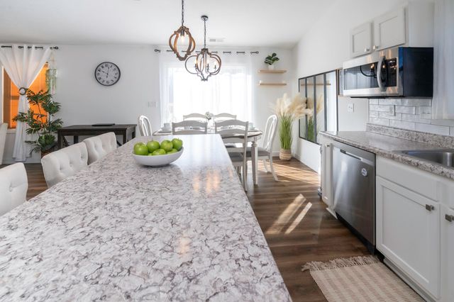 122 Keeneland Drive, Williamstown, KY 41097