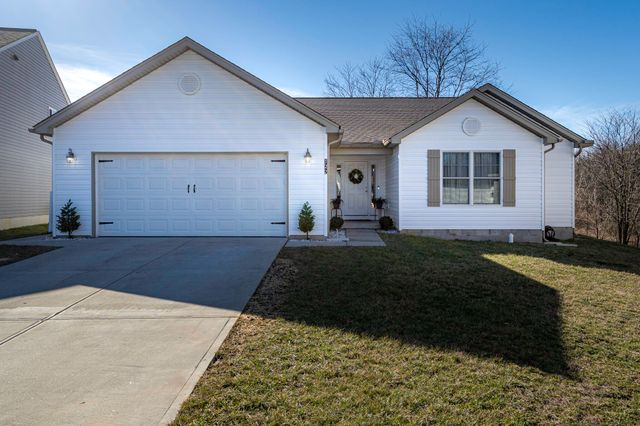 122 Keeneland Drive, Williamstown, KY 41097