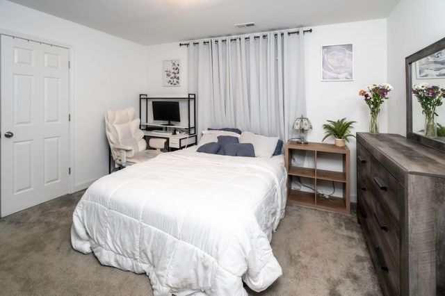 122 Keeneland Drive, Williamstown, KY 41097