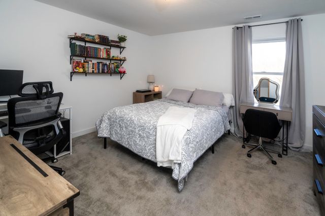 122 Keeneland Drive, Williamstown, KY 41097