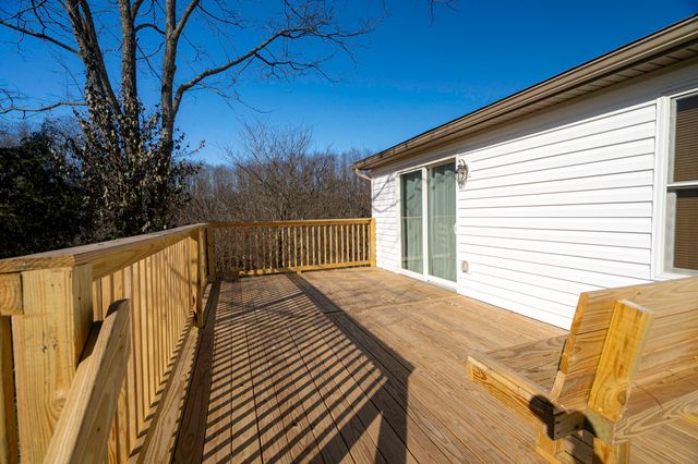 122 Keeneland Drive, Williamstown, KY 41097