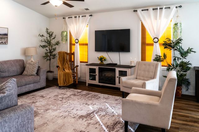 122 Keeneland Drive, Williamstown, KY 41097