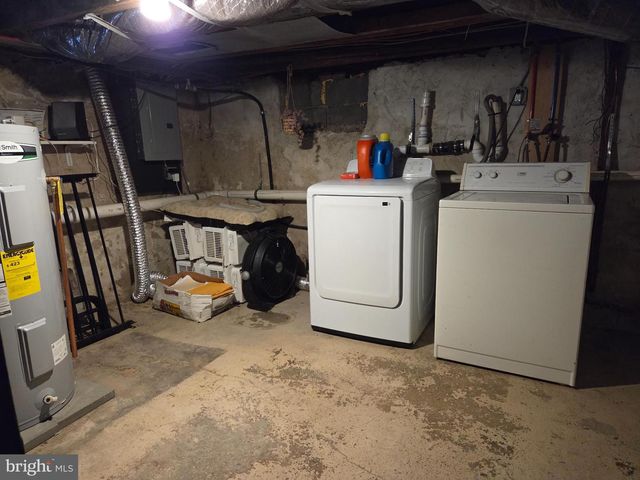 16-18 E WASHINGTON ST, Paulsboro, NJ 08066