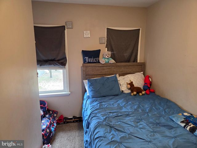 16-18 E WASHINGTON ST, Paulsboro, NJ 08066