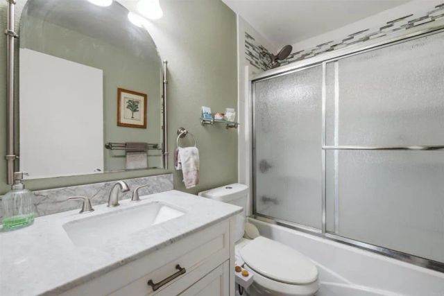 1549 Spring Creek Lane, Oceanside, CA 92057