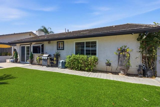 1549 Spring Creek Lane, Oceanside, CA 92057