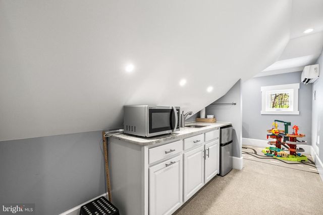 95 SHADY LN, Hanover, PA 17331