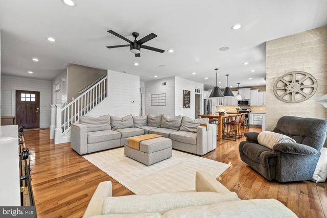 95 SHADY LN, Hanover, PA 17331