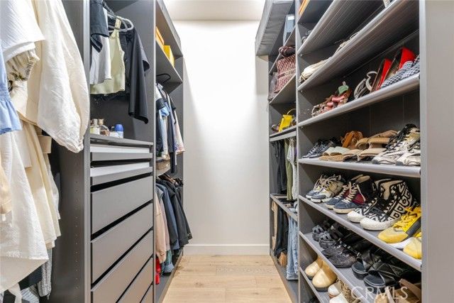 6849 Firmament Avenue, Van Nuys (los Angeles), CA 91406