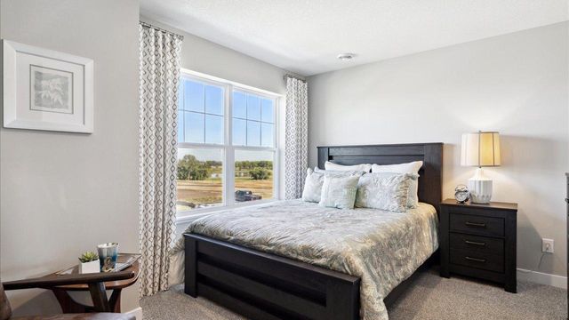 17066 Draper Way, Lakeville, MN 55044