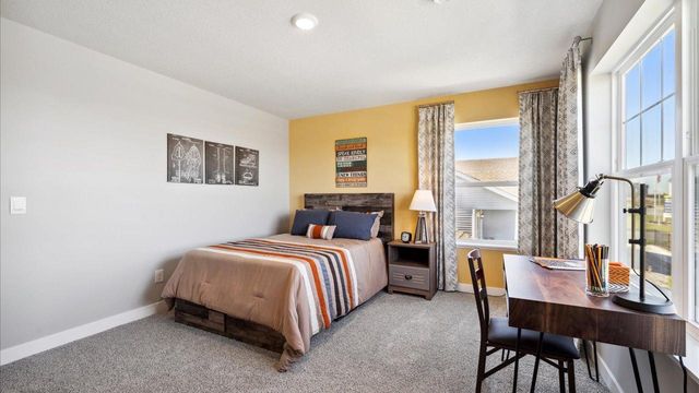 17066 Draper Way, Lakeville, MN 55044