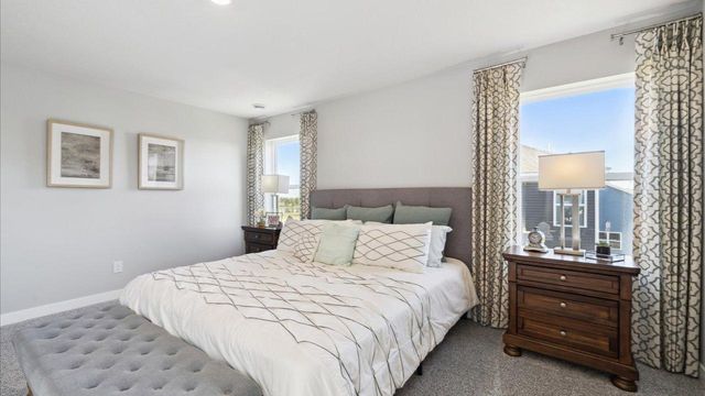 17066 Draper Way, Lakeville, MN 55044