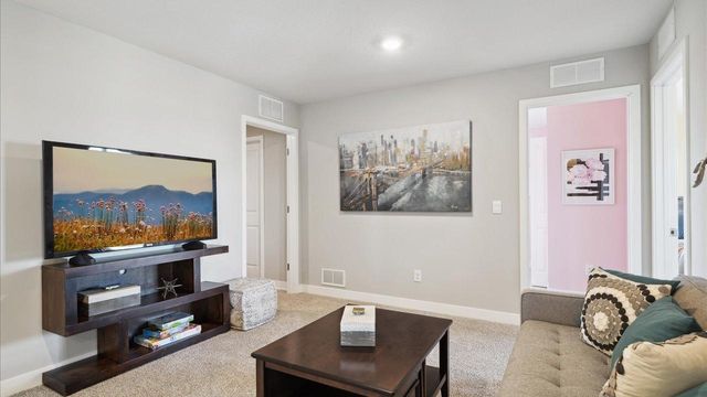 17066 Draper Way, Lakeville, MN 55044