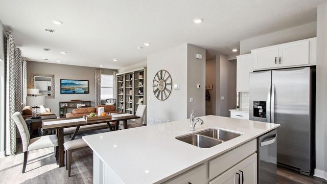 17066 Draper Way, Lakeville, MN 55044