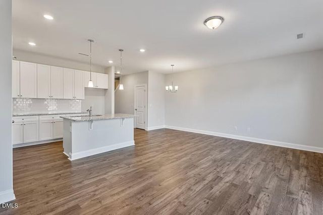 537 Eversden Drive, Zebulon, NC 27597