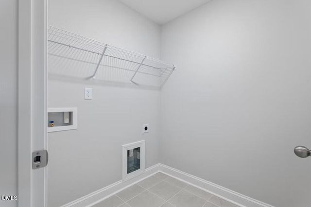 537 Eversden Drive, Zebulon, NC 27597