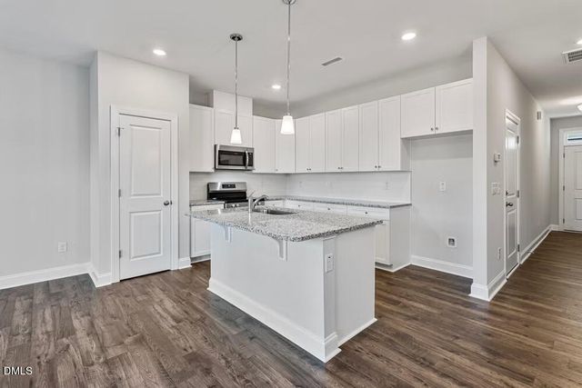 537 Eversden Drive, Zebulon, NC 27597