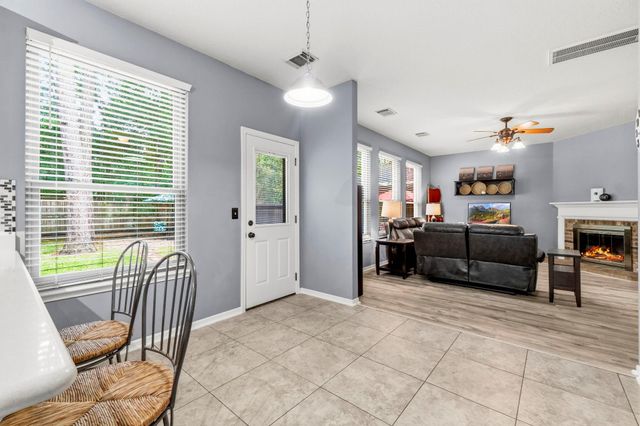 166 S Hollylaurel Circle, The Woodlands, TX 77382