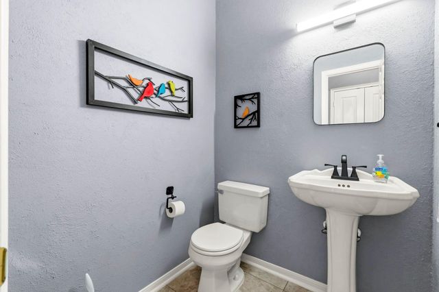 166 S Hollylaurel Circle, The Woodlands, TX 77382