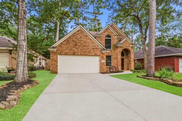 166 S Hollylaurel Circle, The Woodlands, TX 77382