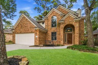 166 S Hollylaurel Circle, The Woodlands, TX 77382