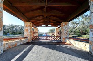 109 Oryx Cove, Blanco, TX 78606