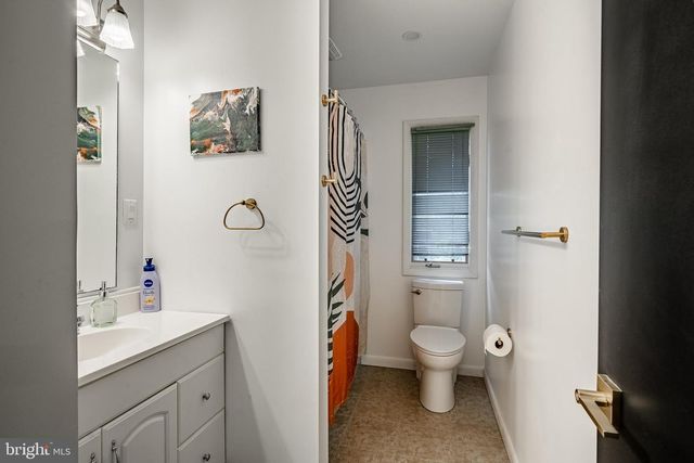 1009 N RIDGE RD, Chadds Ford, PA 19317