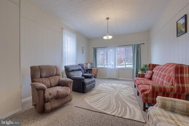 1258 MAIN ST, East Earl, PA 17519