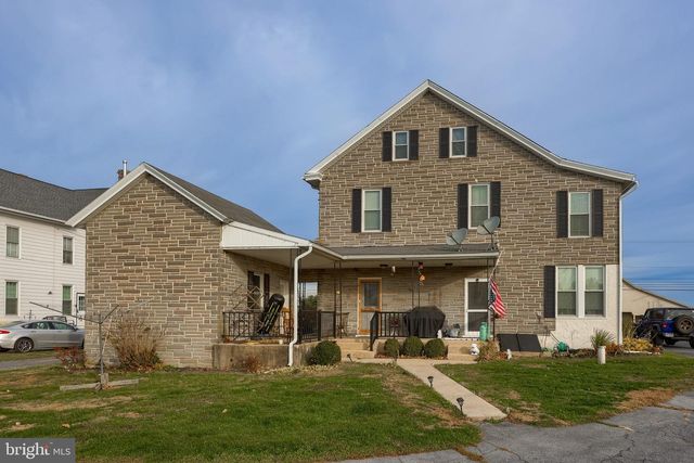 1258 MAIN ST, East Earl, PA 17519
