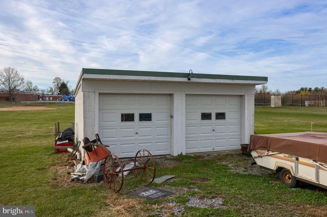 1258 MAIN ST, East Earl, PA 17519