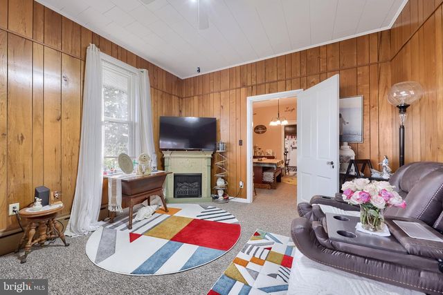 1258 MAIN ST, East Earl, PA 17519