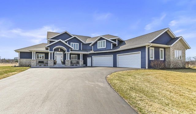 S101W33315 Genevieve DRIVE, Mukwonago, WI 53149
