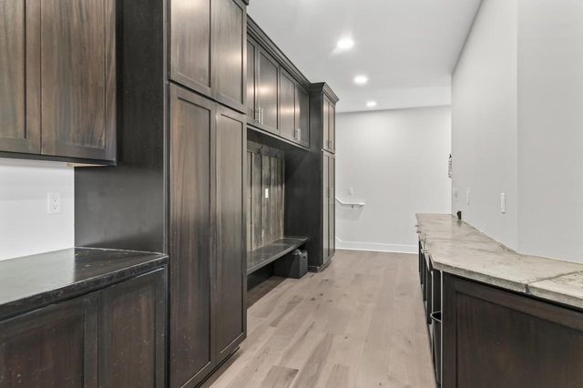 S101W33315 Genevieve DRIVE, Mukwonago, WI 53149