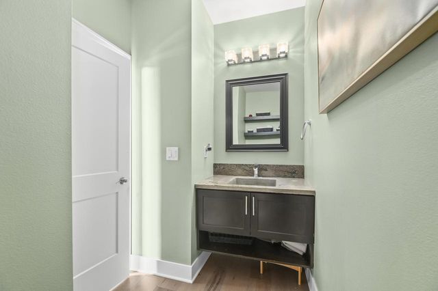 S101W33315 Genevieve DRIVE, Mukwonago, WI 53149