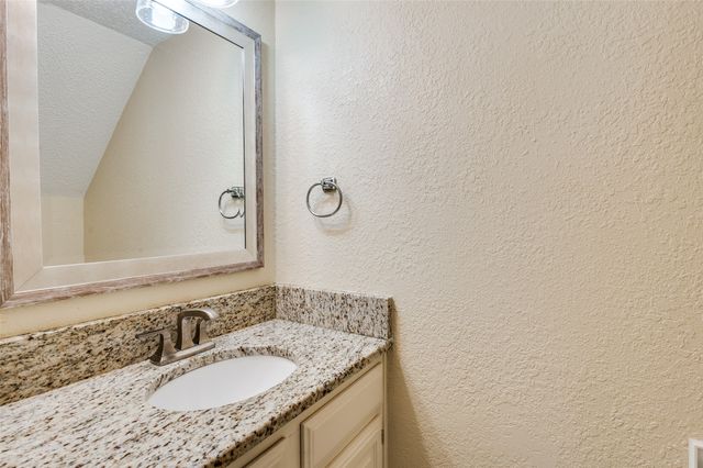 7640 W Greenway Boulevard 5K, Dallas, TX 75209