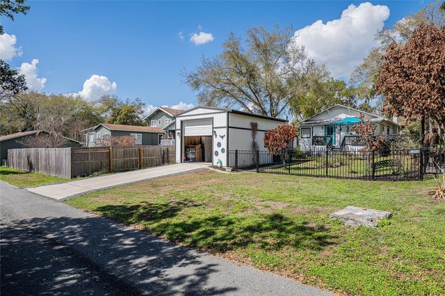 601 E CHARLES STREET, Lakeland, FL 33803